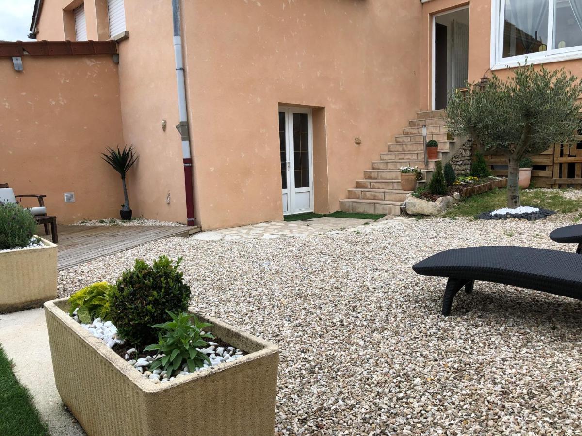 Maison D Helene Villy  Εξωτερικό φωτογραφία